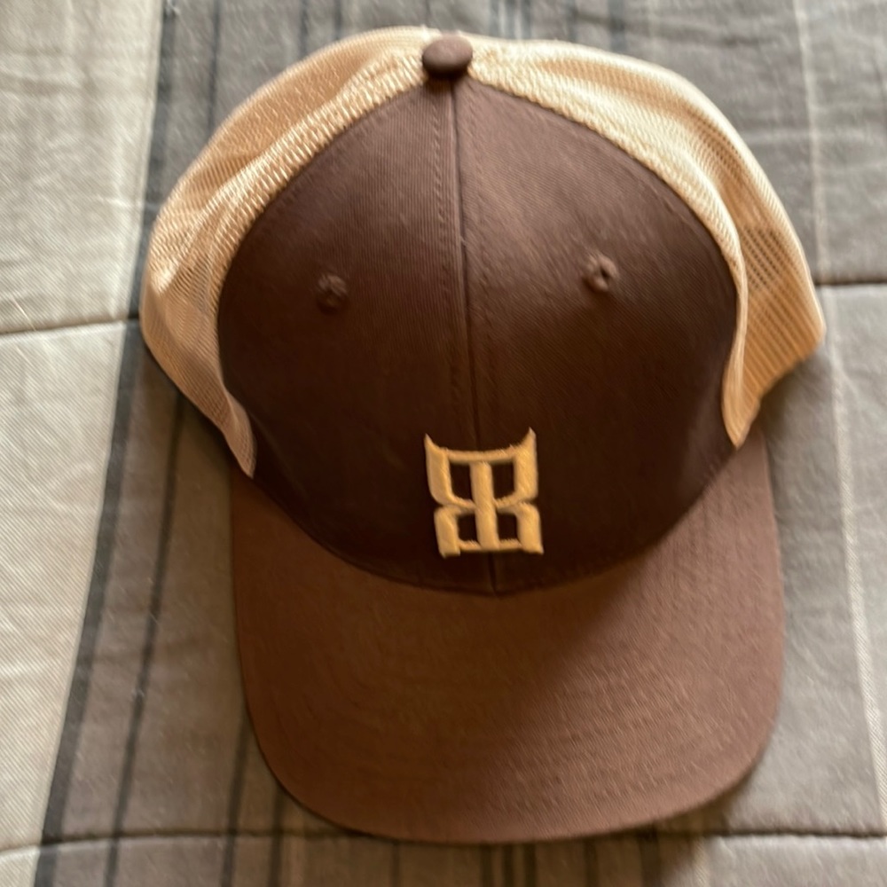 Bed Hat